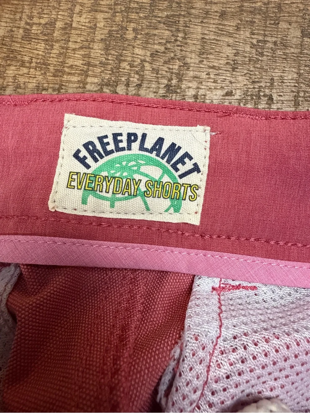 🆕 Free Planet Men's Coral Pink Flat-Front Shorts
